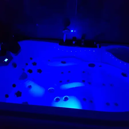 Mega Mall Monza National Arena Appartement Bucarest