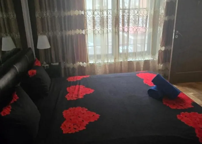 Mega Mall Monza National Arena * Bucarest